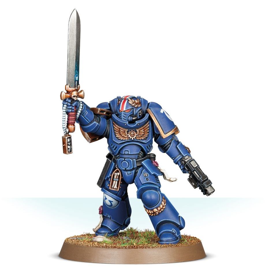Warhammer 40K - Space Marines, Primaris Lieutenant With Power Sword