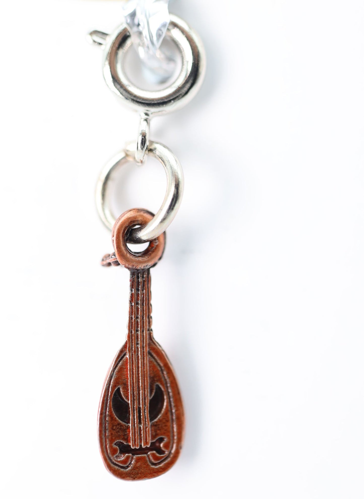 Traveler’s Trinkets: Lute Charm