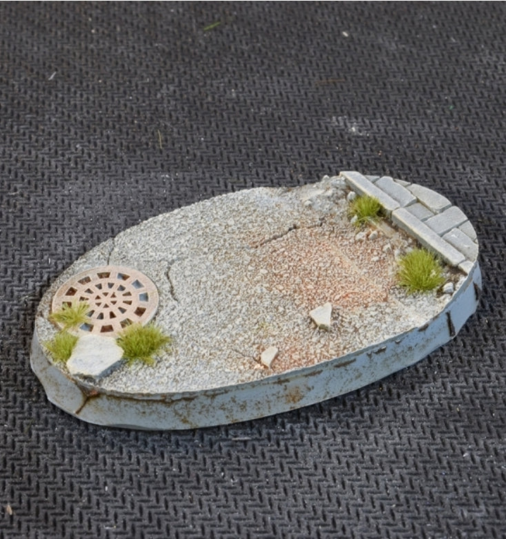 Gamers Grass - Battle Ready Urban Warfare Bases, Oval 60mm (x4)