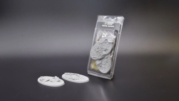 Gamers Grass - Resin Rocky Fields Bases (Oval 90mm)