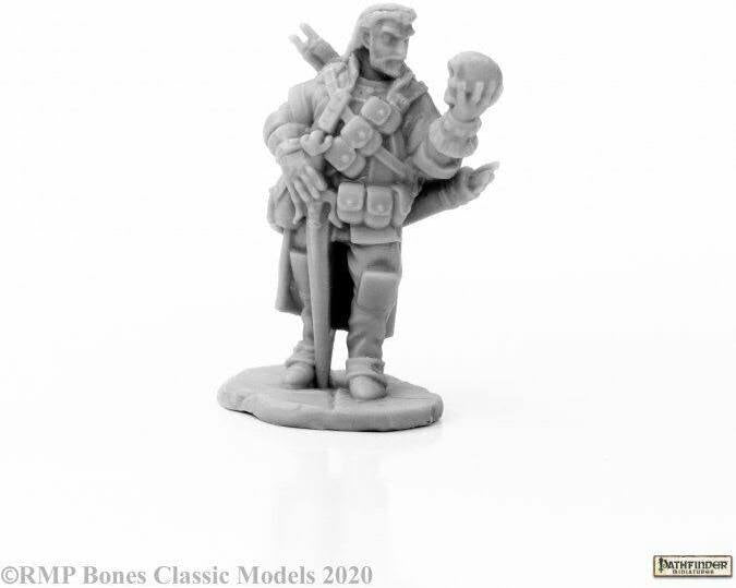 Mavaro, Iconic Occultist