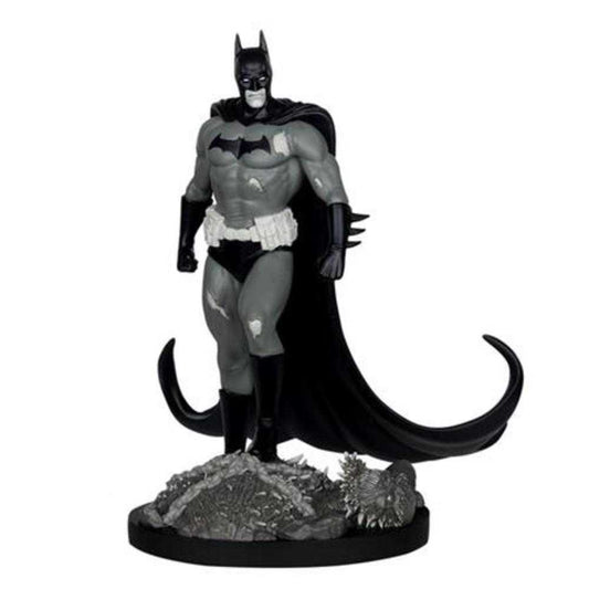 Batman Black & White By Bjorn Barends 1 in 10 Scale Statue