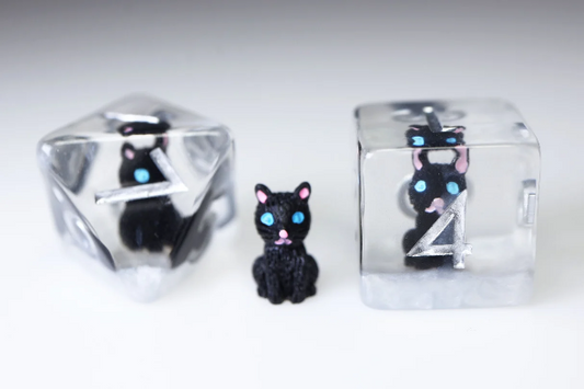 Foam Brain - Salem the Familiar Dice Set