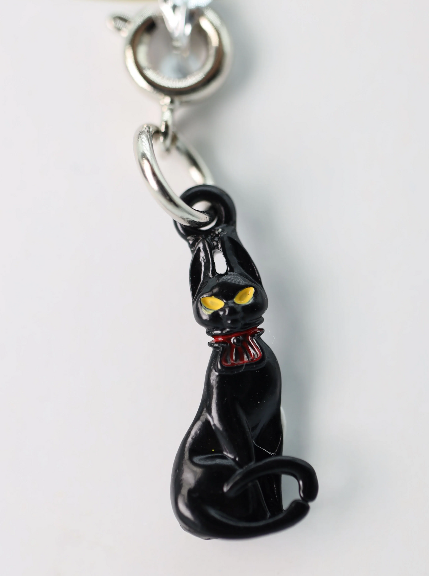 Traveler’s Trinkets: Cat Charm