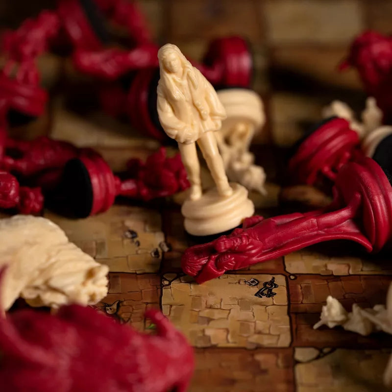 Labyrinth Chess Set