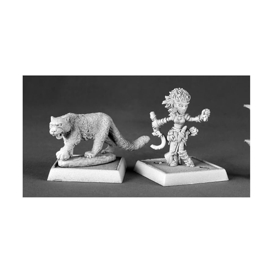 Reaper Pathfinder Miniatures: Lini, Iconic Gnome Druid