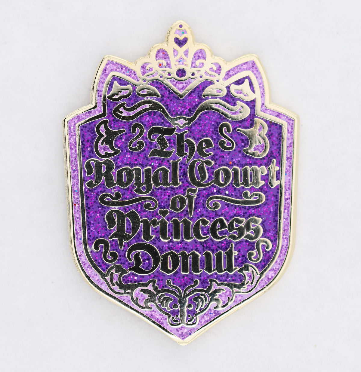 DUNGEON CRAWLER CARL: THE ROYAL COURT OF PRINCESS DONUT - ENAMEL PIN