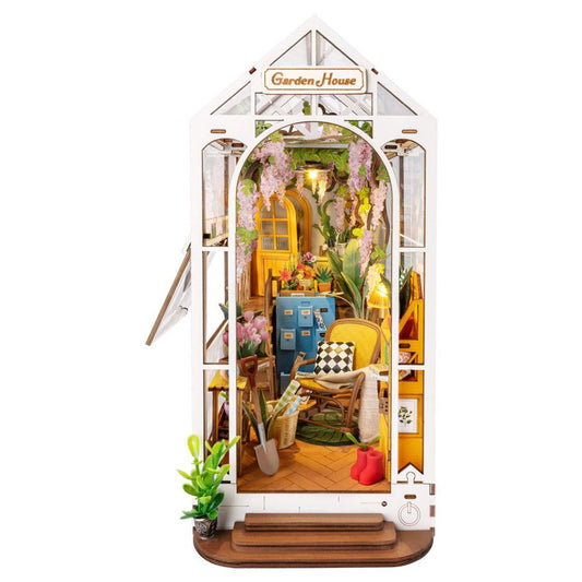 Garden Flower House Book Nook & Wonderland