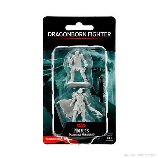 D&D Nolzur's Marvelous Miniatures: W15 - Dragonborn Fighter Female