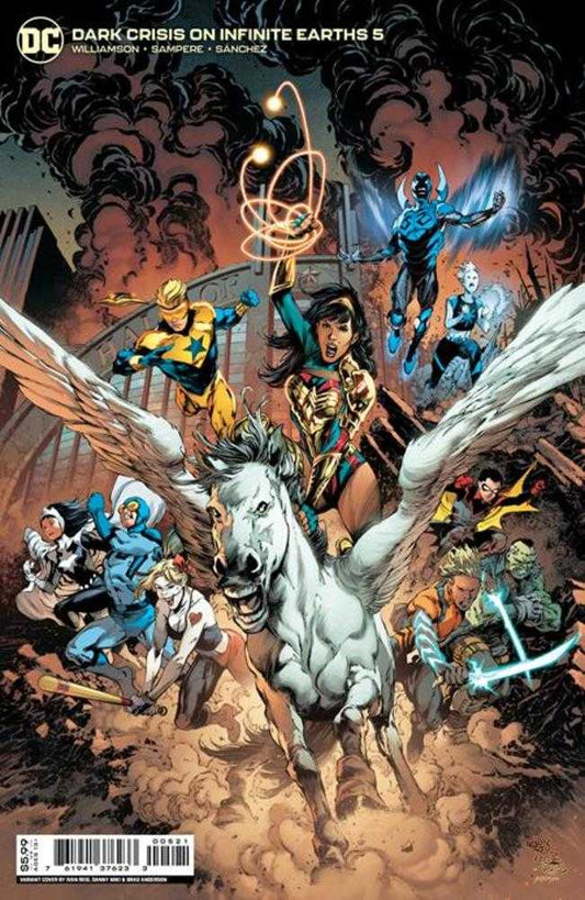 Dark Crisis On Infinite Earths #5 (Of 7) Cover B Ivan Reis & Danny Miki Card Stock Variant