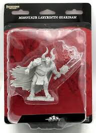 Deep Cuts Unpainted Miniatures: W12 - Minotaur Labyrinth Guardian