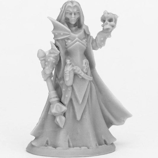 Reaper Dark Heaven Legends Miniatures : Dark Elf Priestess 