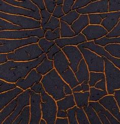 Huge Miniatures - Volcanic Crackle Paste